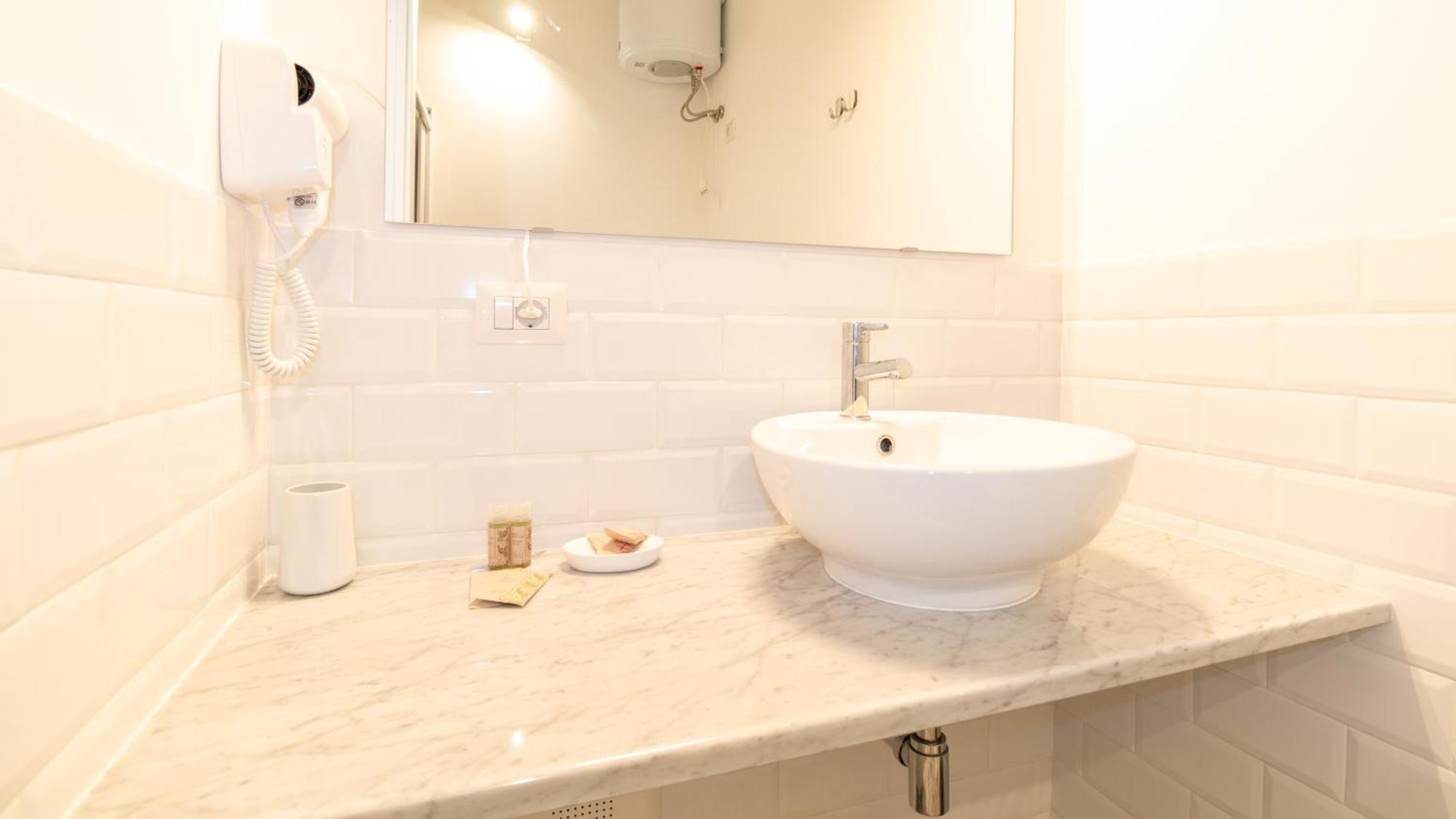 Ceramic Rooms Ористано Екстер'єр фото